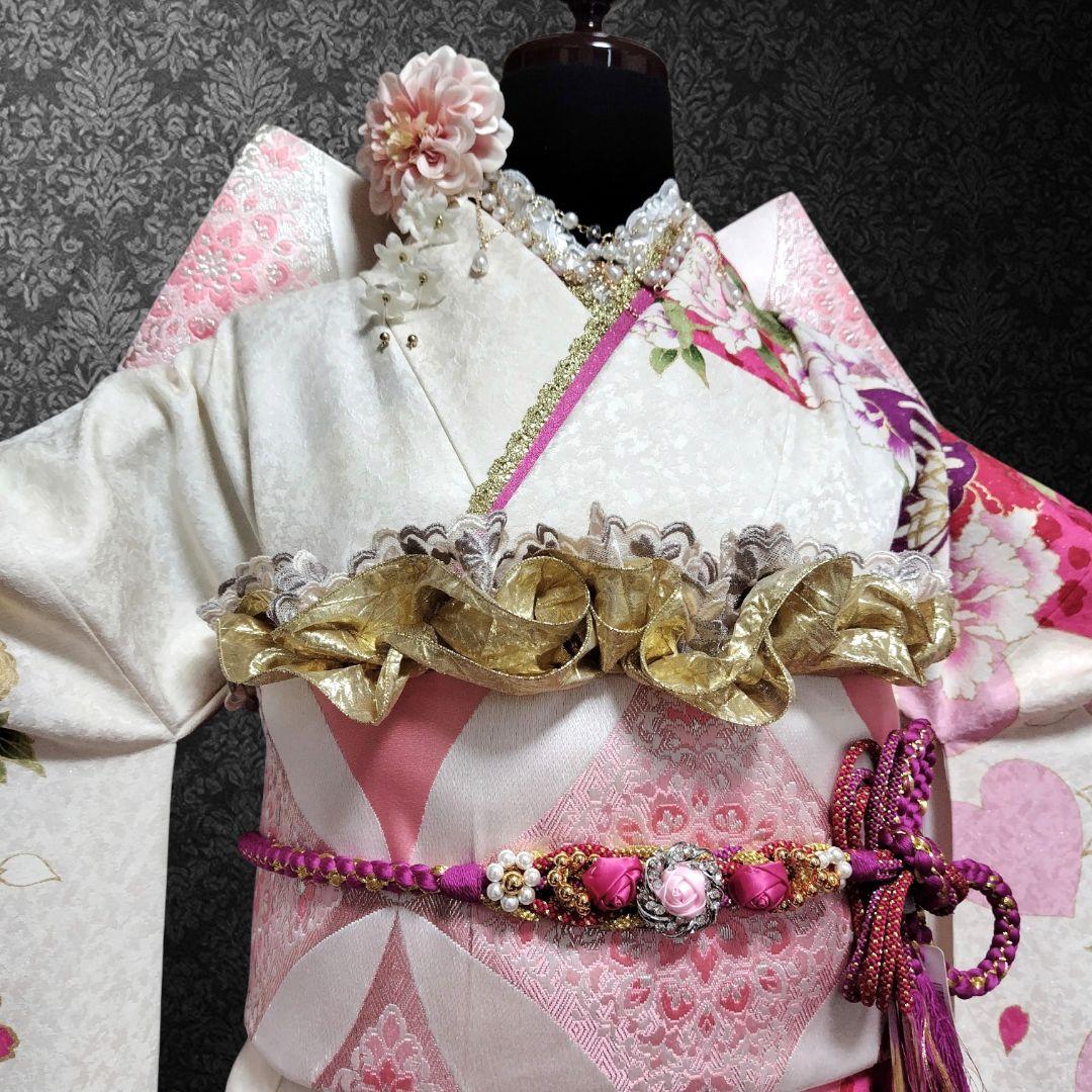 SALE中☆振袖フルセット(8点)成人式・大輪牡丹柄・金彩加工・金通し・豪華刺繍