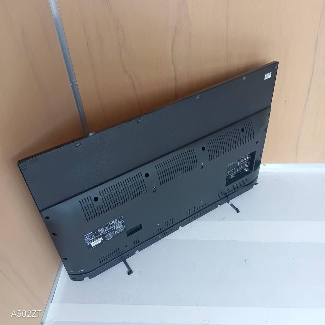 K090 送料無料 東芝　40インチ液晶テレビ　展示品