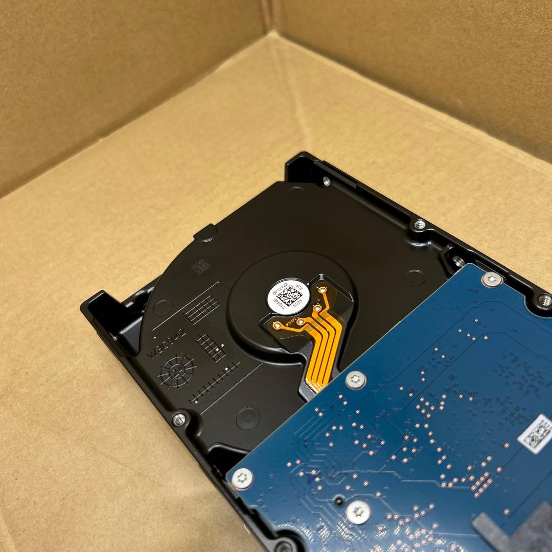平*一様 ロジテック TOSHIBA製　4TB 3.5インチ　DT02ABA40