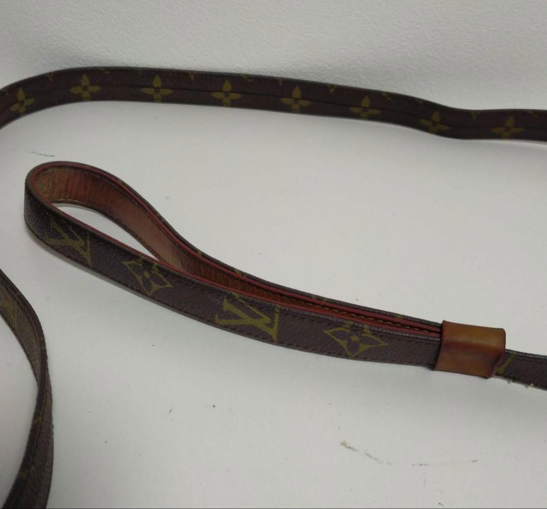 ひLouis Vuitton ブラウンレザーリード