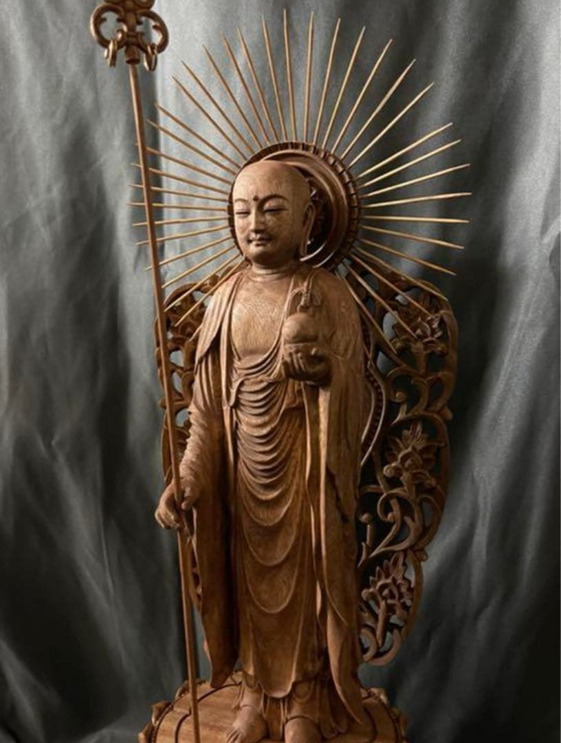大型高46cm 井波彫刻　仏教工芸品　楠材製　極上彫　木彫仏像　地蔵菩薩立像