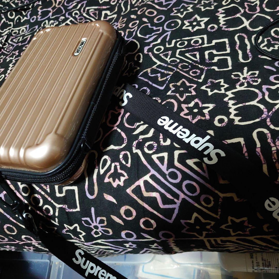 リモワ/RIMOWAのスーツケース型アメニティポーチ ルフトハンザ航空ノベルティ
