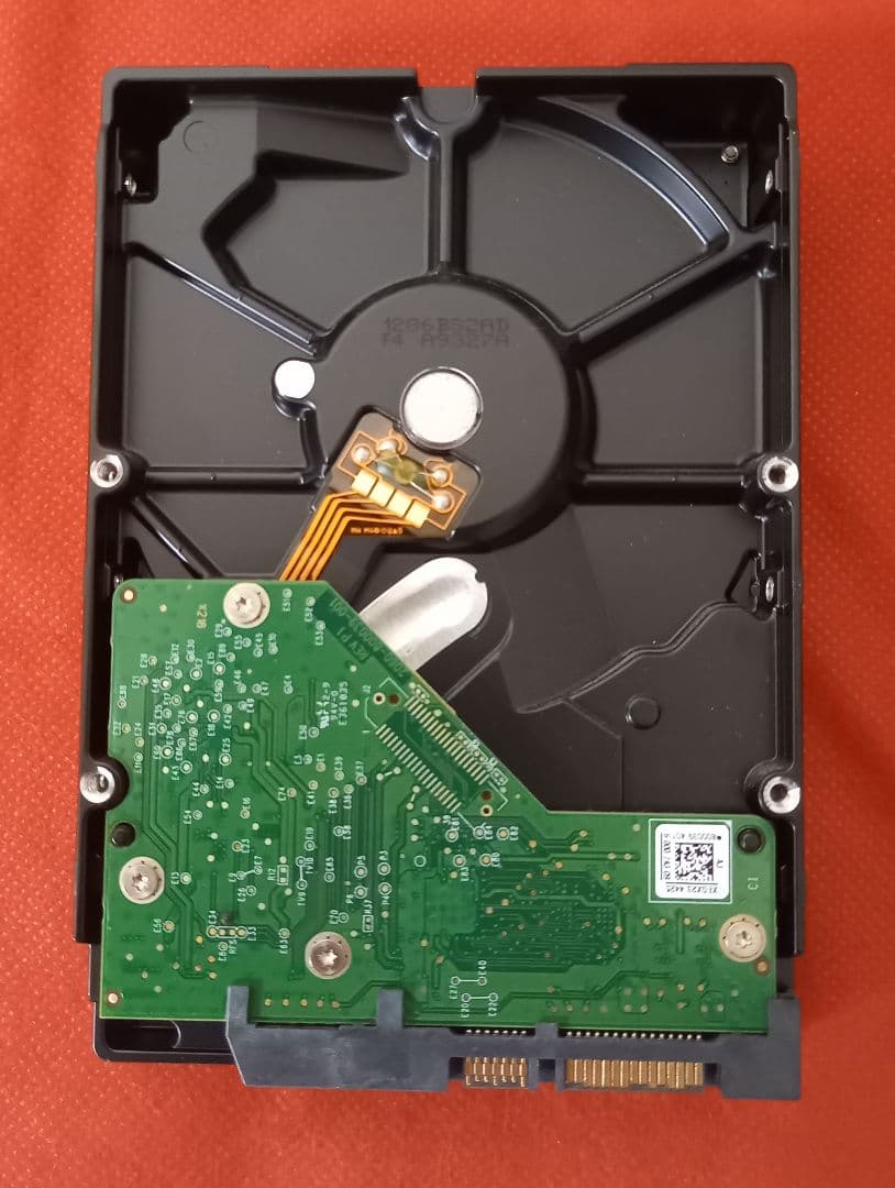 Dell Inspiron 3470 Core i5 8GBメモリ　HDD無し