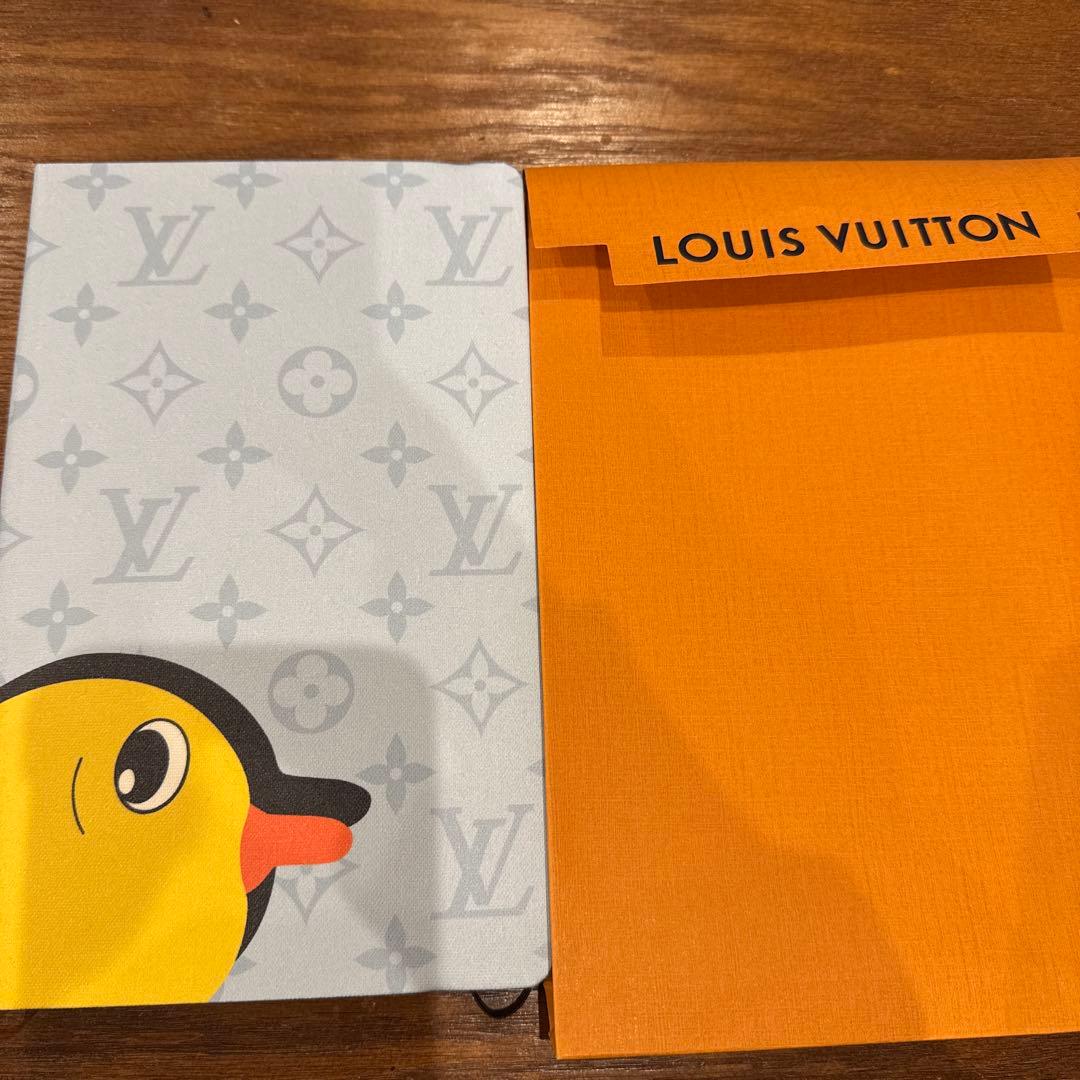 Louis Vuitton アヒルノート