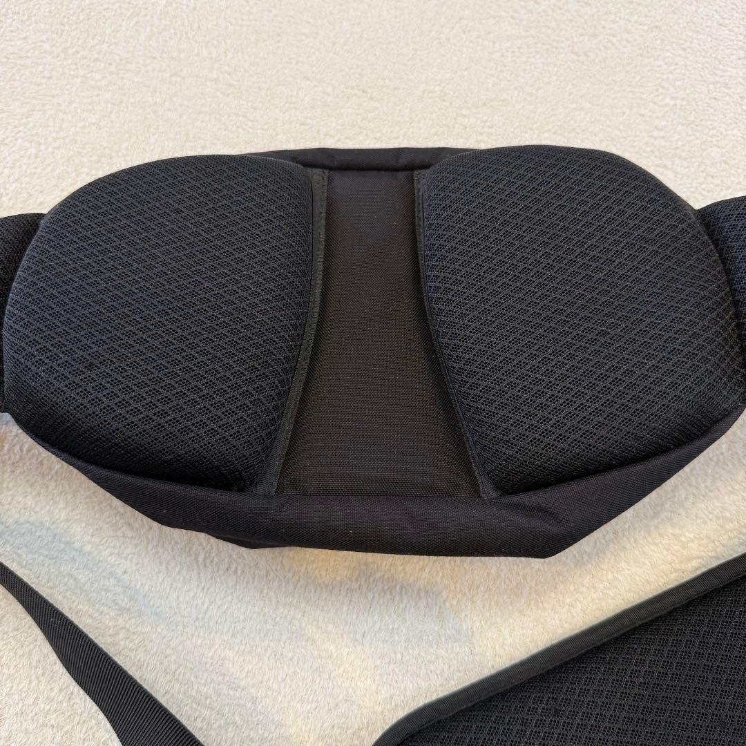 Hugoo ブラック ヒップシート美品