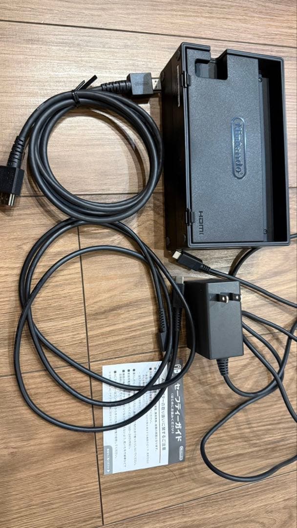 【美品】Nintendo Switch 本体 グレー【送料無料】