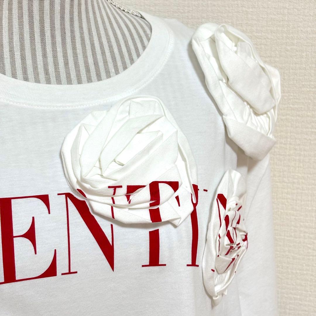 ハッピー♡ページ　Valentinoヴァレンティノ 3D花柄半袖Tシャツ