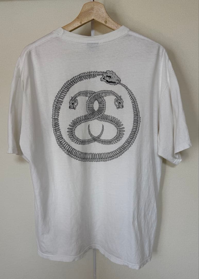 ジ*）様 00s old stussy ssリンク ボーン グラフィック Tシャ