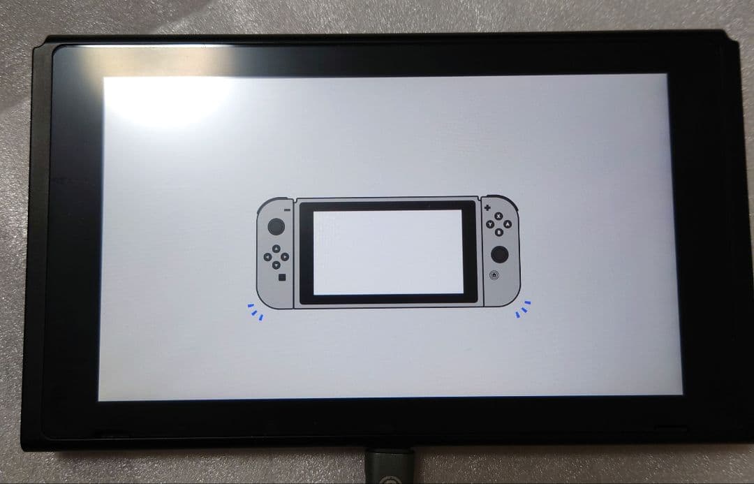 L*p様 Nintendo Switch 本体　ピカチュウ・イーブイ版