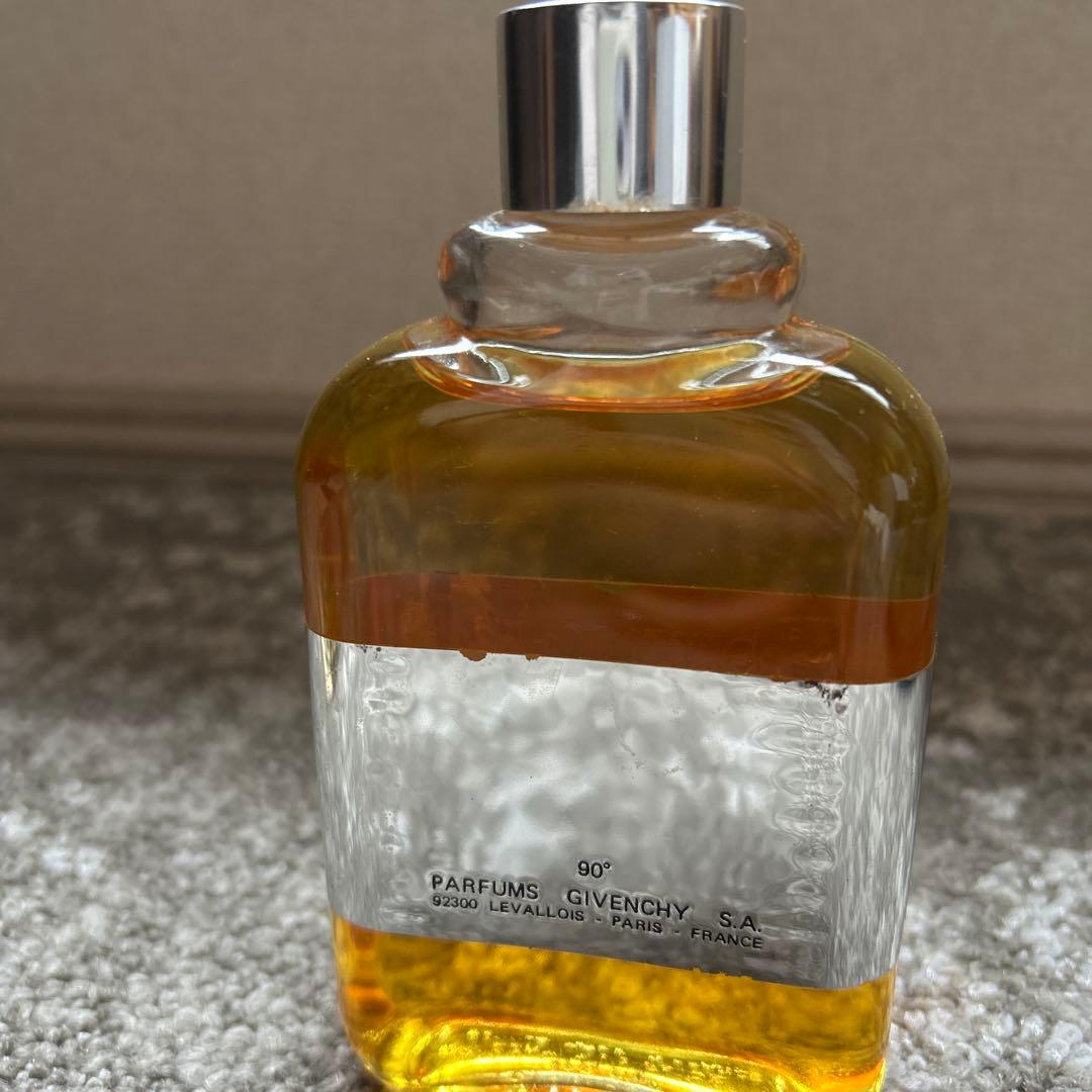 げっちょ様　ヴィンテージ　ジバンシイ　ジェントルマン　 220ml 未使用品