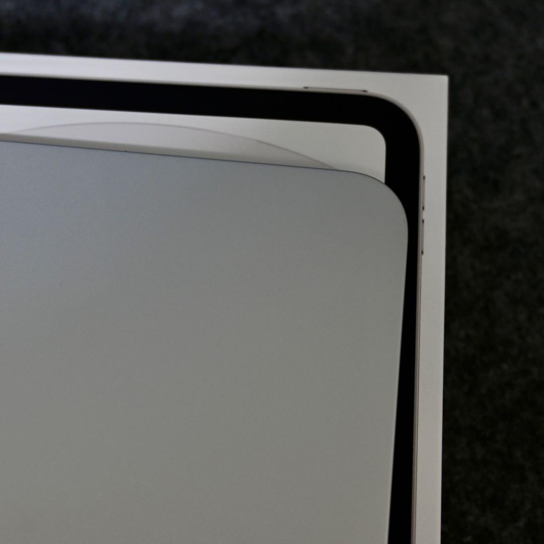 iPad 第10世代　シルバー　64GB
