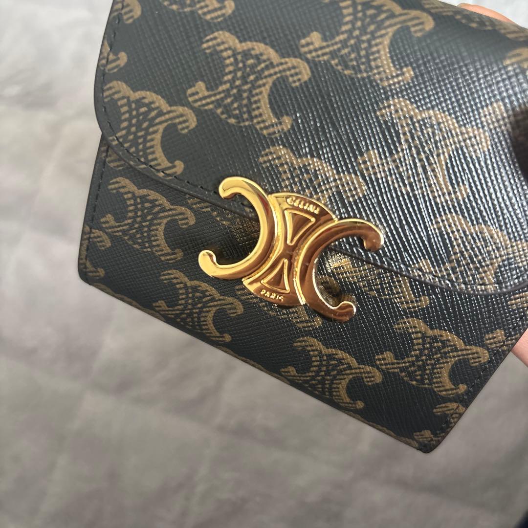 CELINE 三つ折り財布 ブラック ゴールド