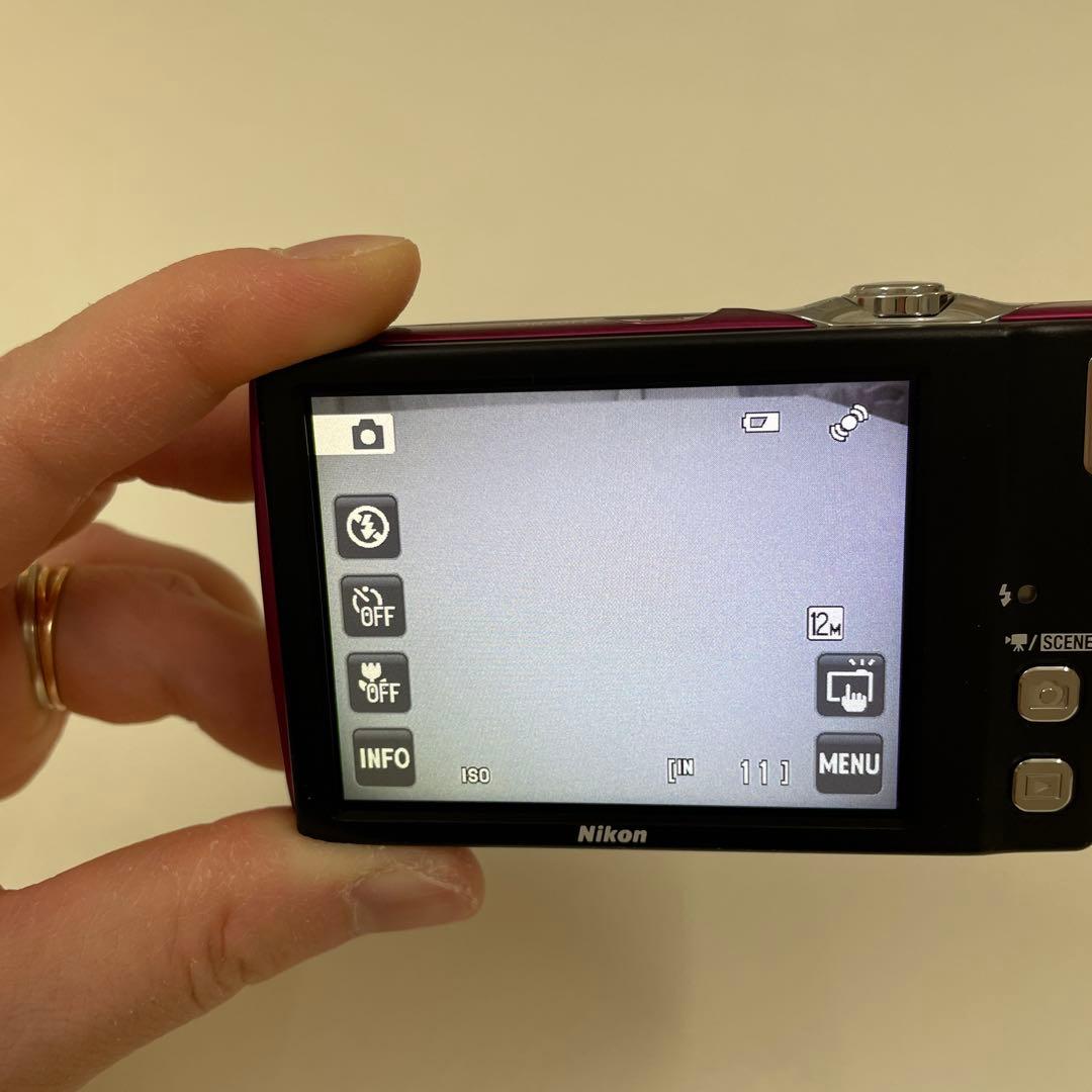 Nikon COOLPIX ピンク