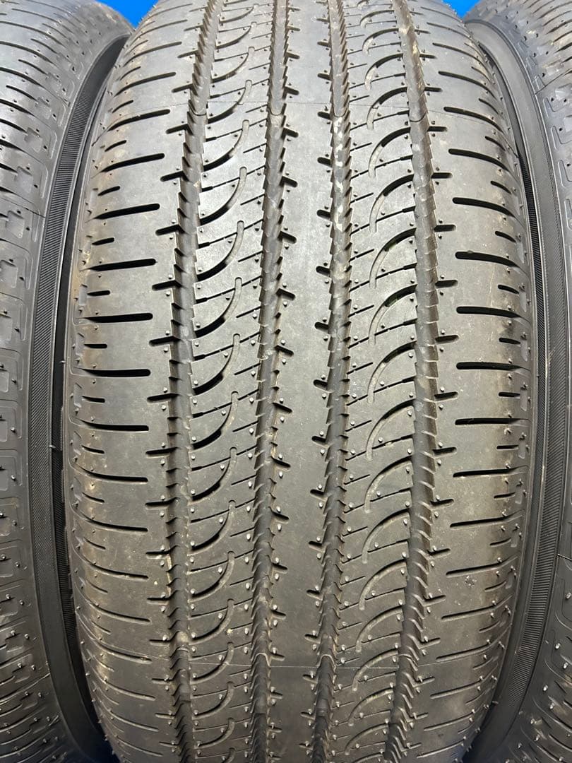 新車外し　225/55R18 デリカ　純正　タイヤ　中古　2025年　ヨコハマ