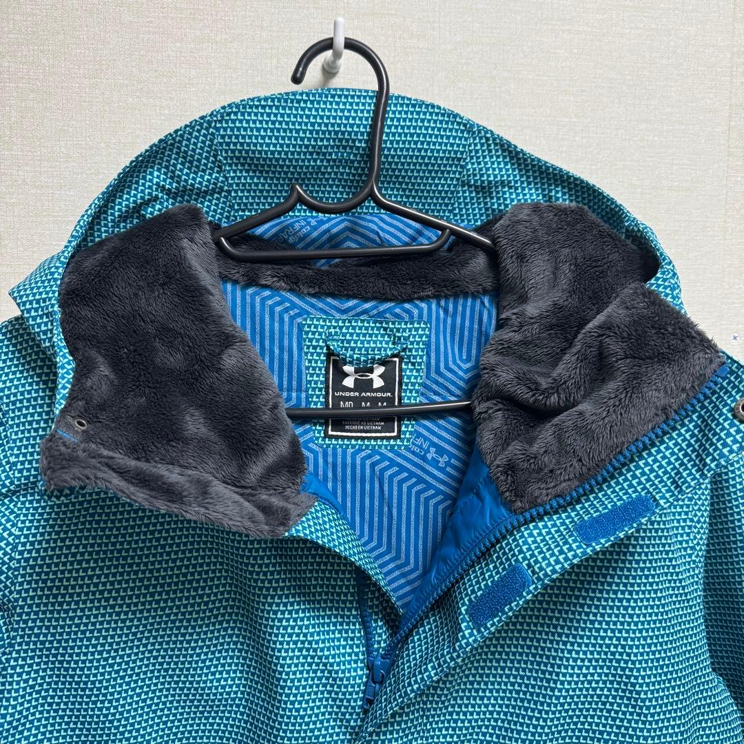 1点物！UNDER ARMOUR アンダーアーマー スキーウェア M 水色 柄物