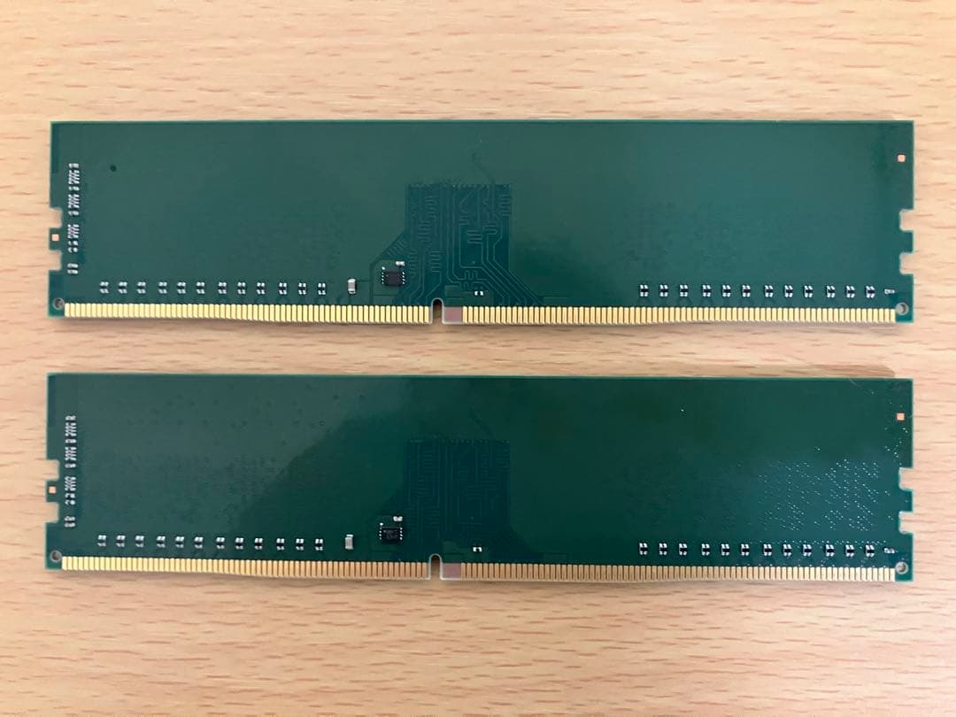 美品●DDR4-3200 8GB×2枚(16GB) Nanya●デスクトップ用