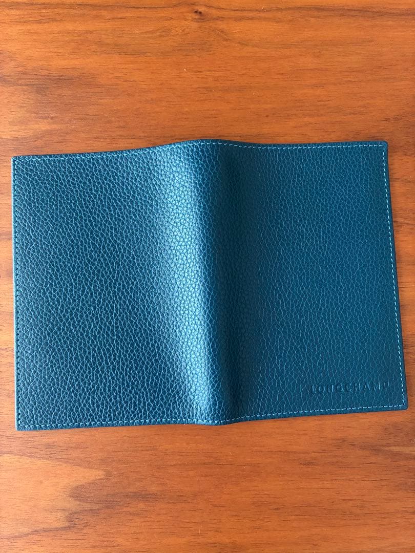 【新品】ロンシャン LONGCHAMP レザー パスポートケース