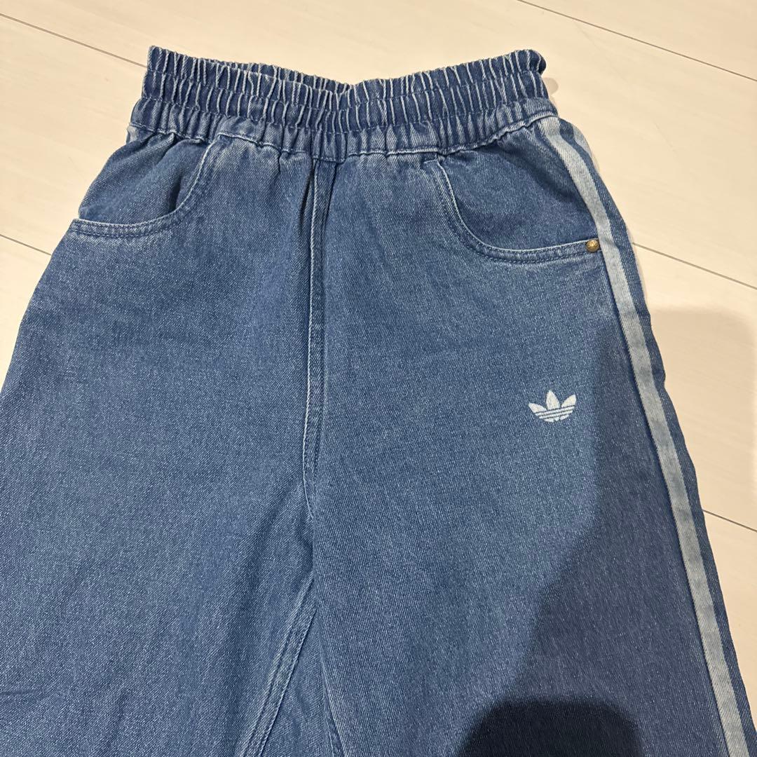 adidasジョガーパンツ　ラインパンツ