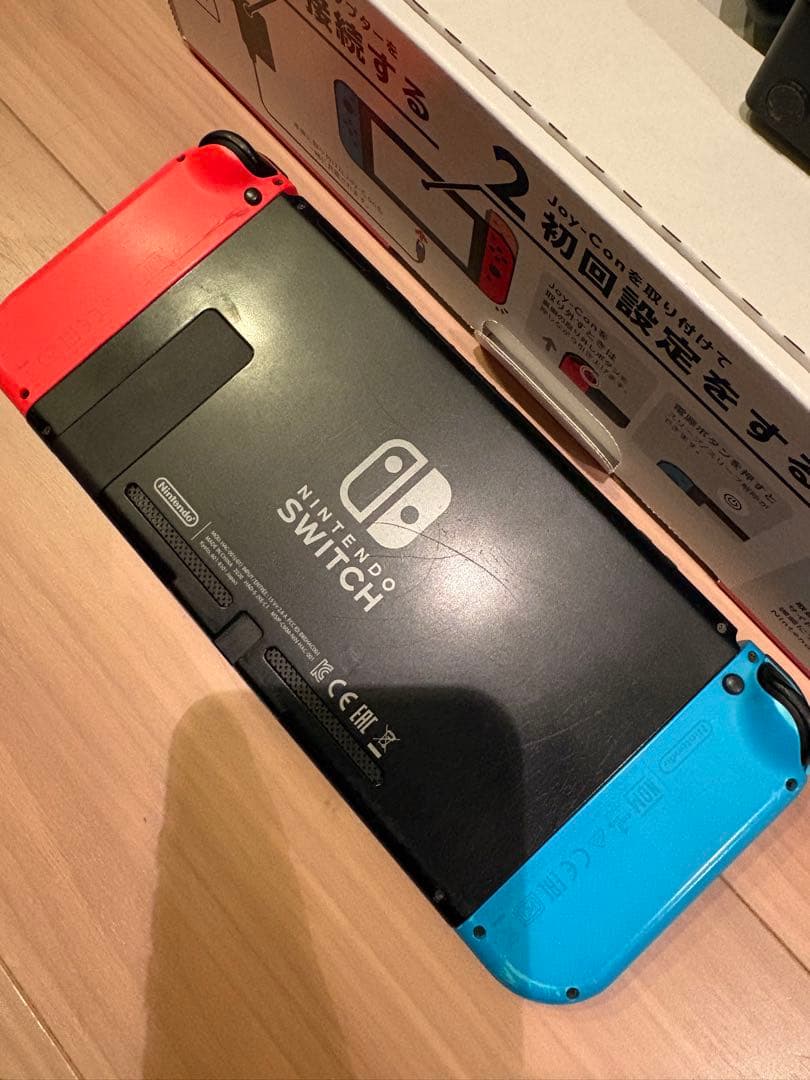Nintendo Switch 本体 青/赤 Joy-Con 付属品　スイッチ