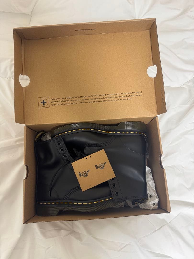 【美品】Dr. Martens 8ホールブーツ ブラック