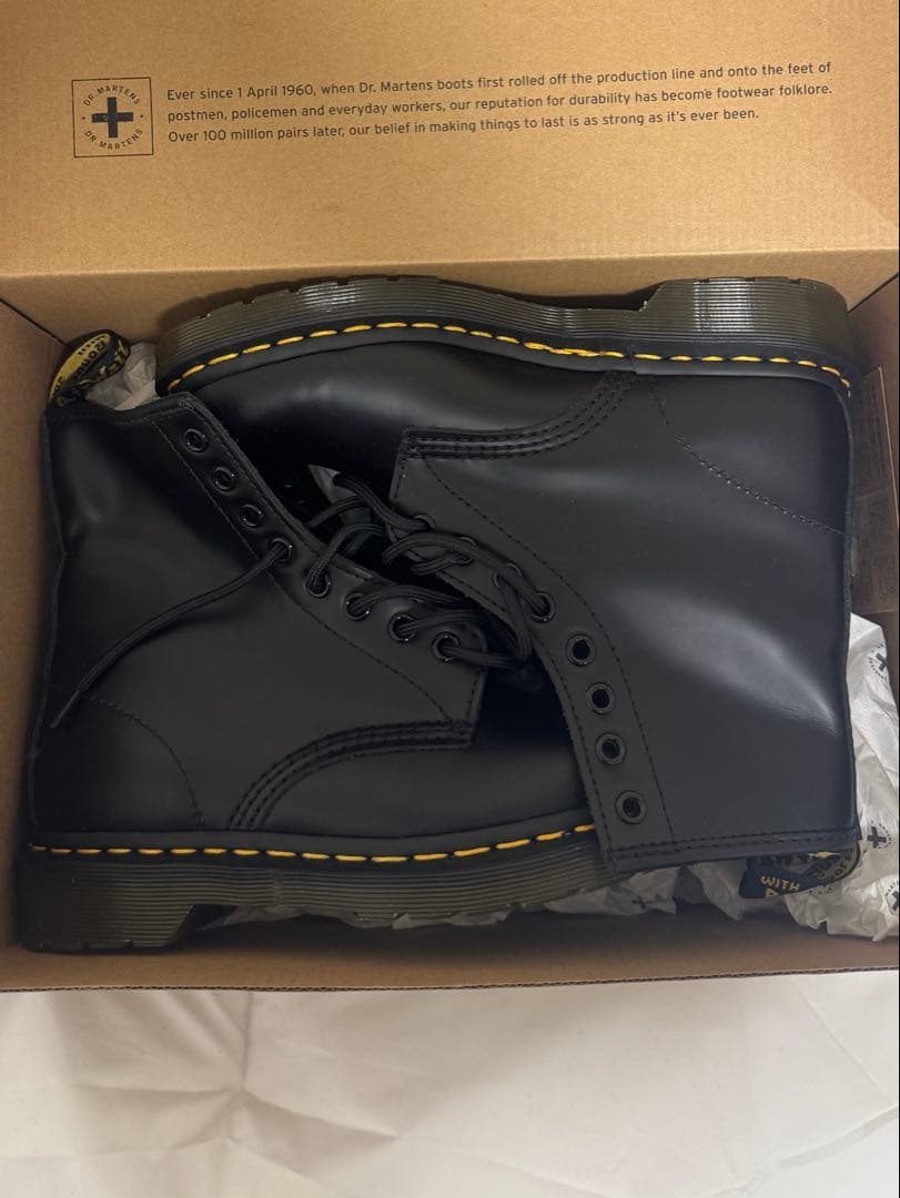 【美品】Dr. Martens 8ホールブーツ ブラック