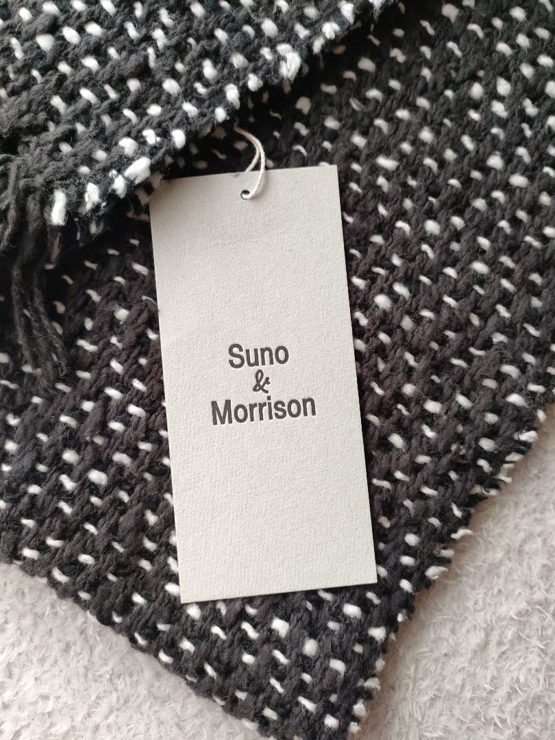 Suno＆Morrison　マフラーストール 　ヘリンボーン&ドットブラック