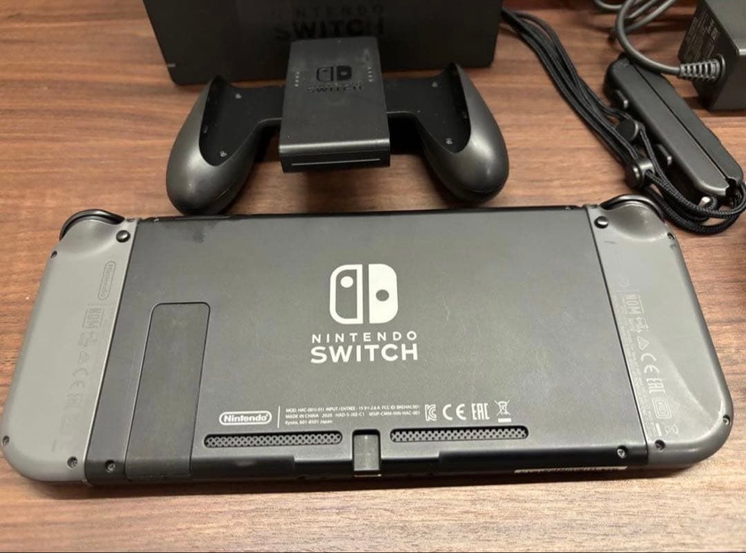 （美品）任天堂　Nintendo Switch 本体　一式