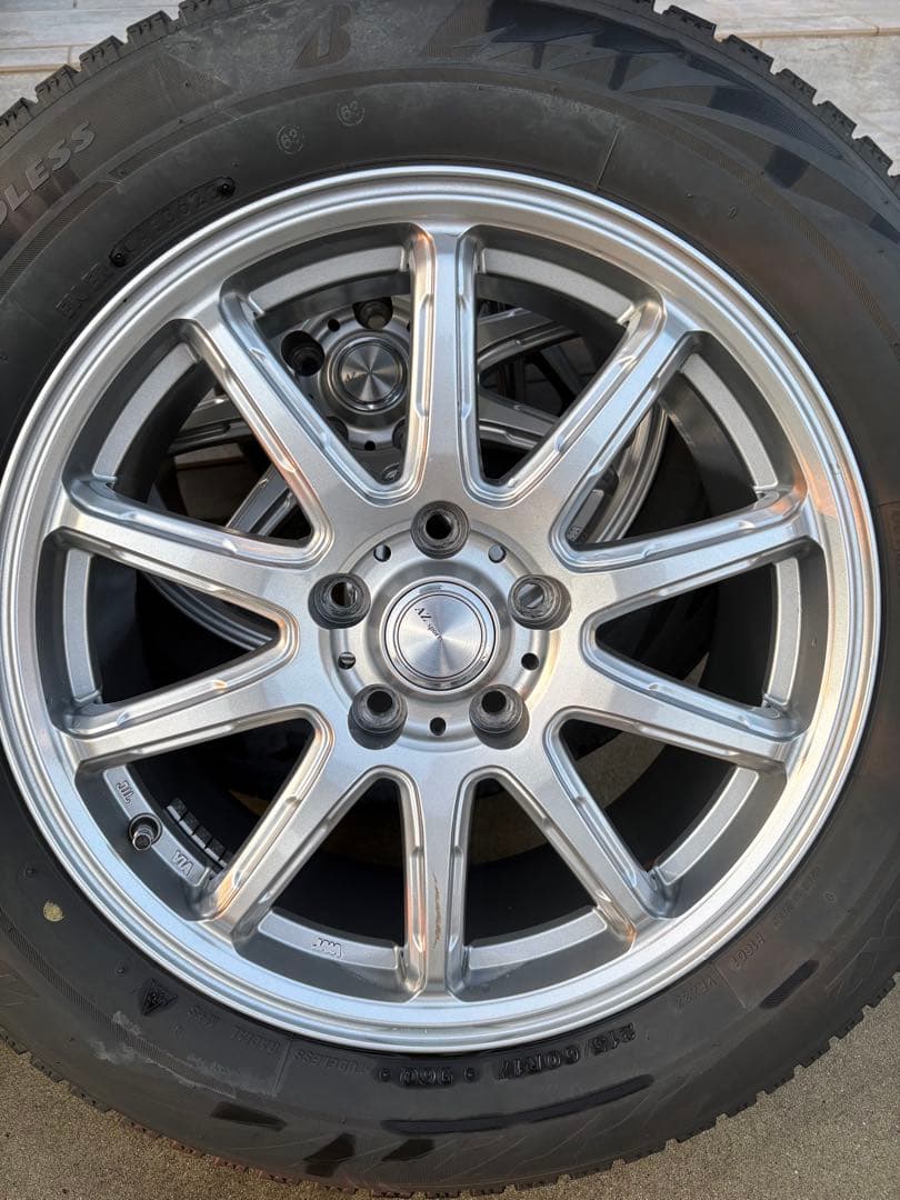 215/60R17 VRX2 スタッドレスタイヤ　ホイール付き