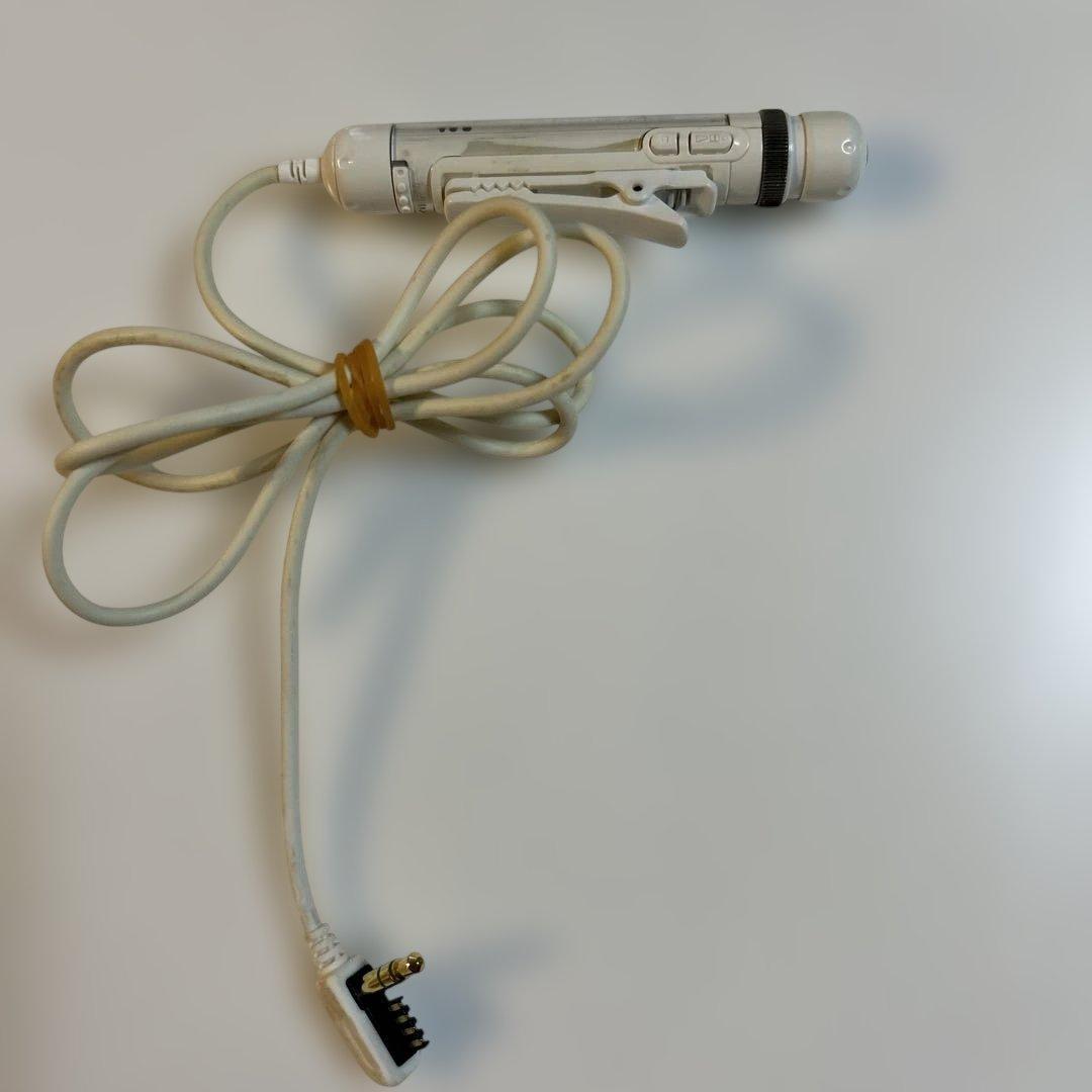 ジャンク品　SONY CDウォークマン D-NE820 WALKMA ホワイト
