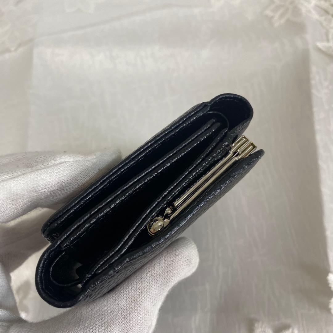 ヴィヴィアンウェストウッド　三つ折り財布
