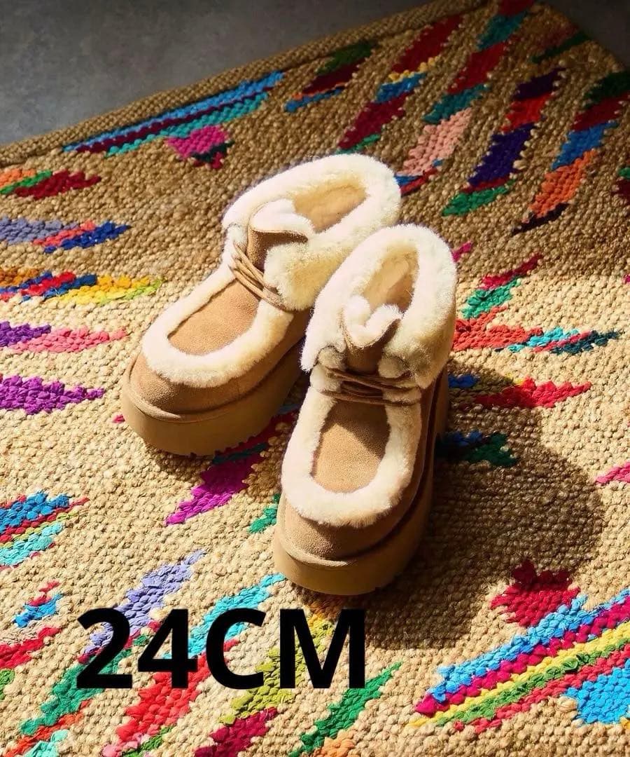 新品未使用 UGG 厚底ブーツ