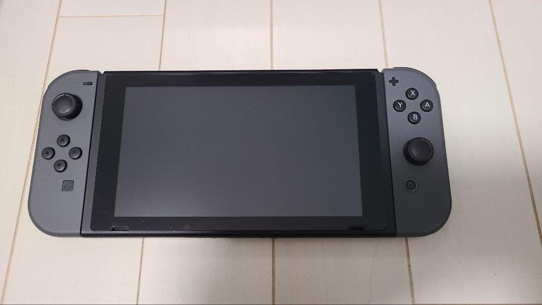 【中古品】Nintendo Switch 本体(グレー)