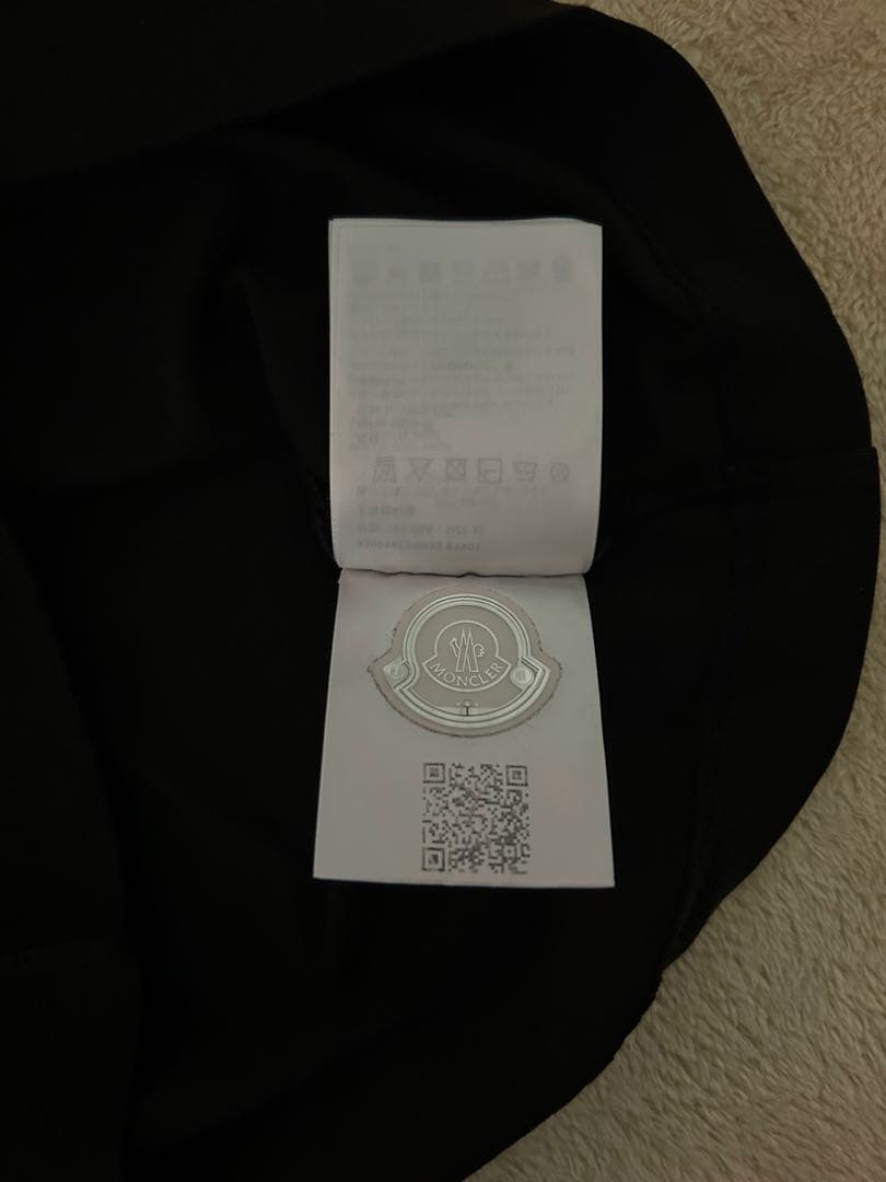 【美品 希少XS】MONCLER モンクレール ロゴTシャツ ブラック