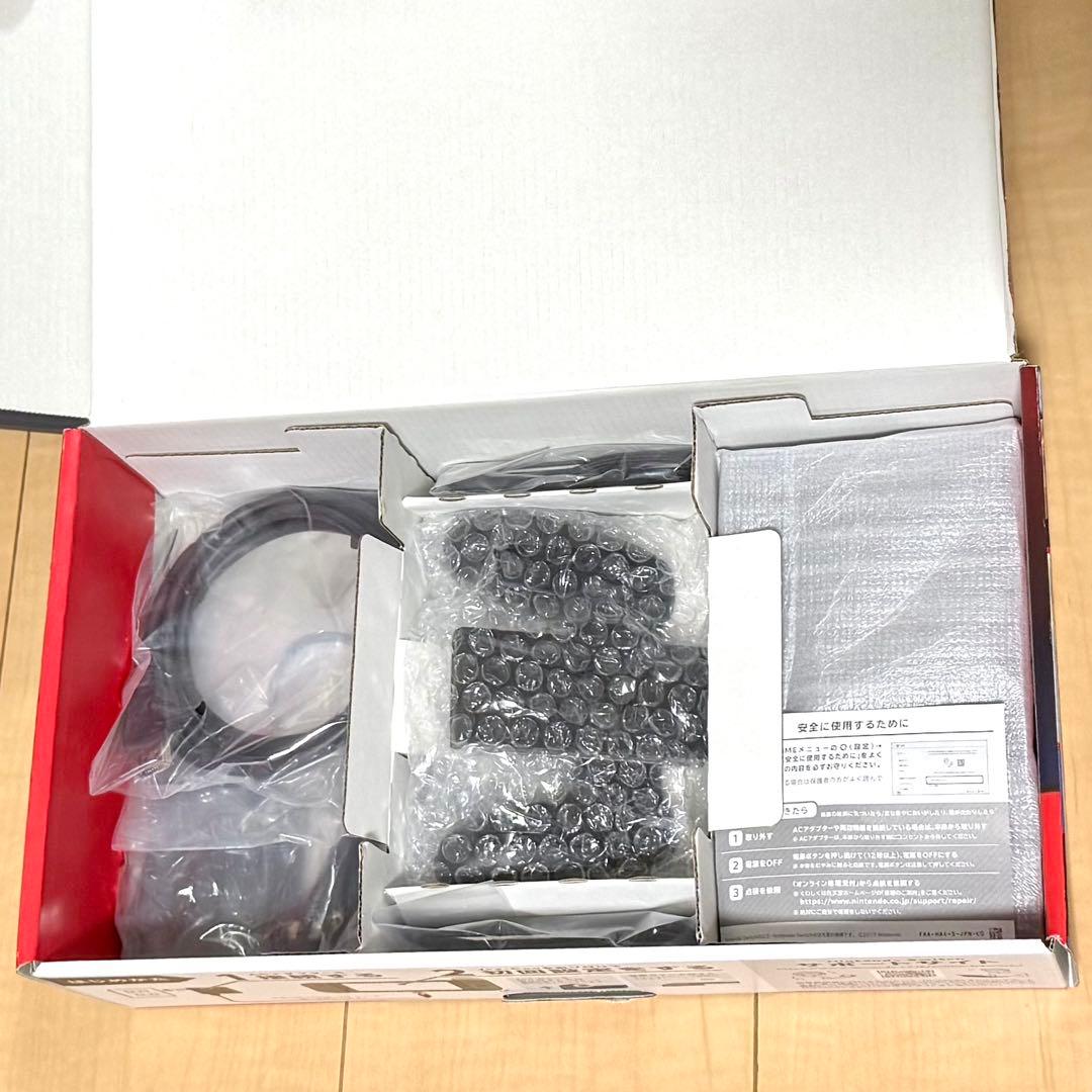 Nintendo Switch グレー 本体 付属品付き 箱あり 動作確認済み
