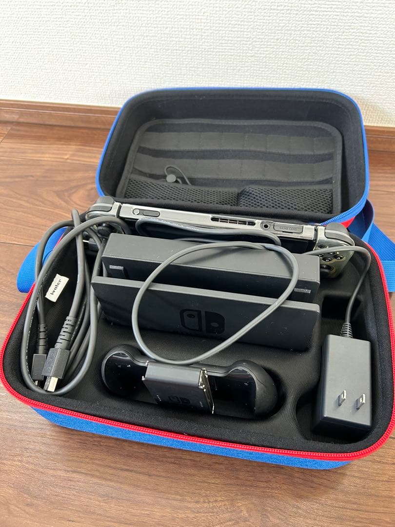 【ケース付】Nintendo Switch 1 本体