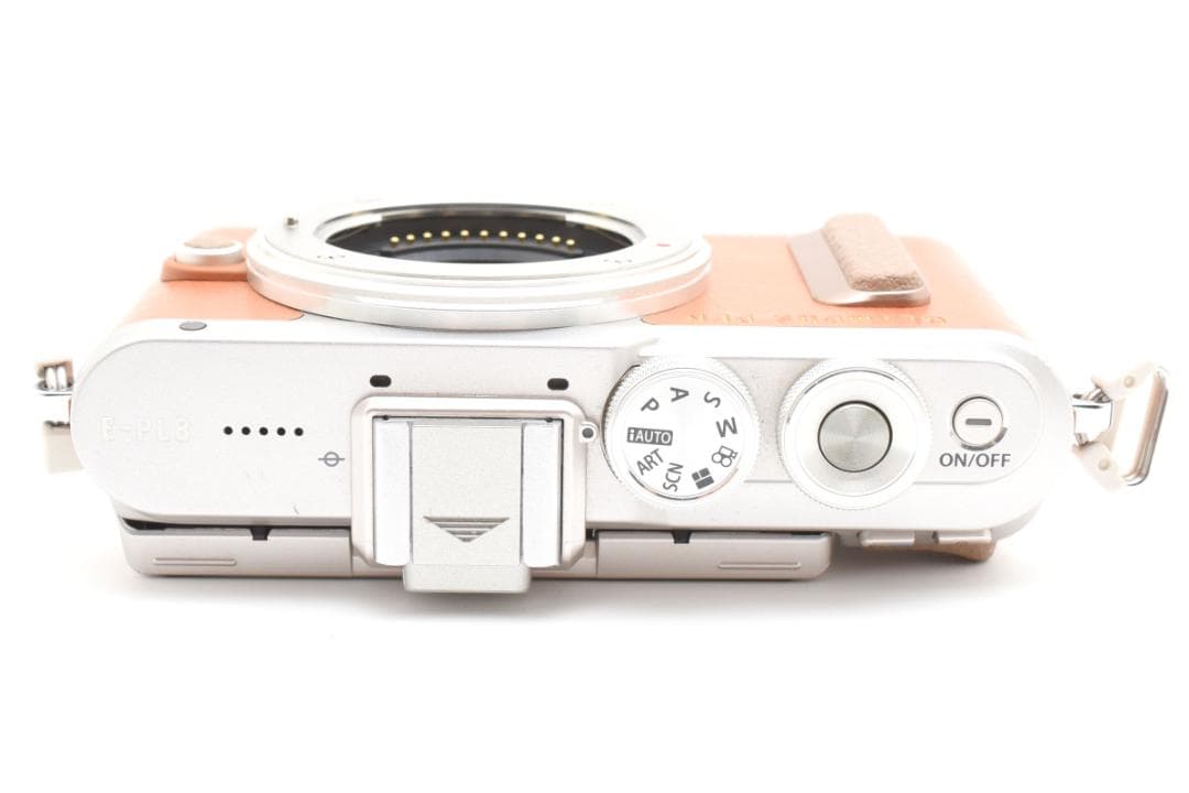 超美品 オリンパス ペン E-PL8 ミラーレスデジタルカメラボディ ブラウン
