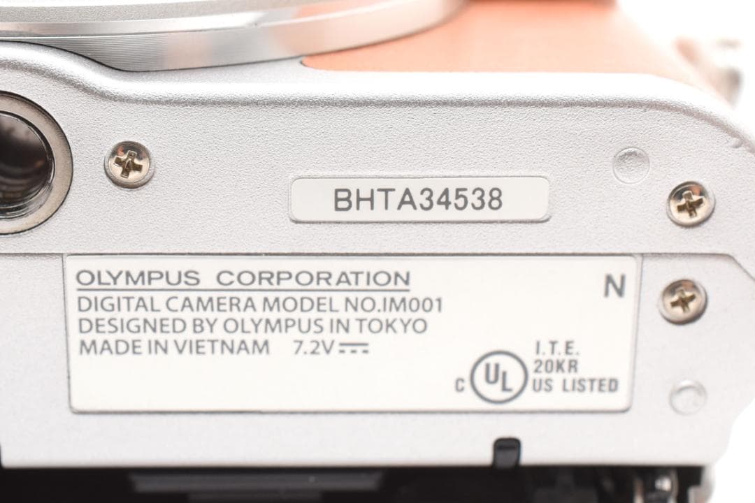 超美品 オリンパス ペン E-PL8 ミラーレスデジタルカメラボディ ブラウン