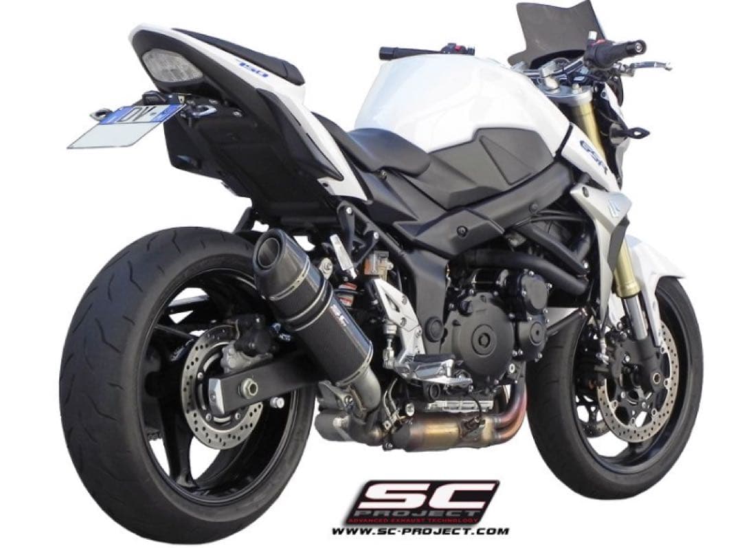 SC-PROJECT スリップオンマフラー　GSR750用　カーボン