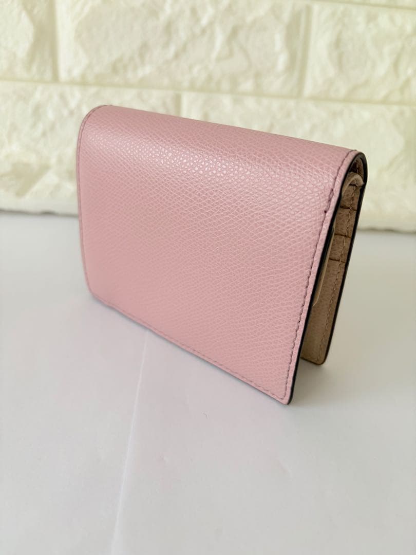 みぅみぅ☆　　　　　　FURLA財布