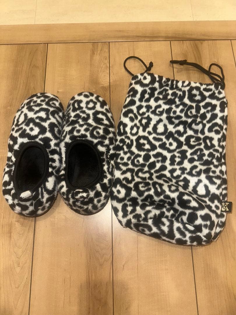 subu レオパード スリッパ 収納袋付き