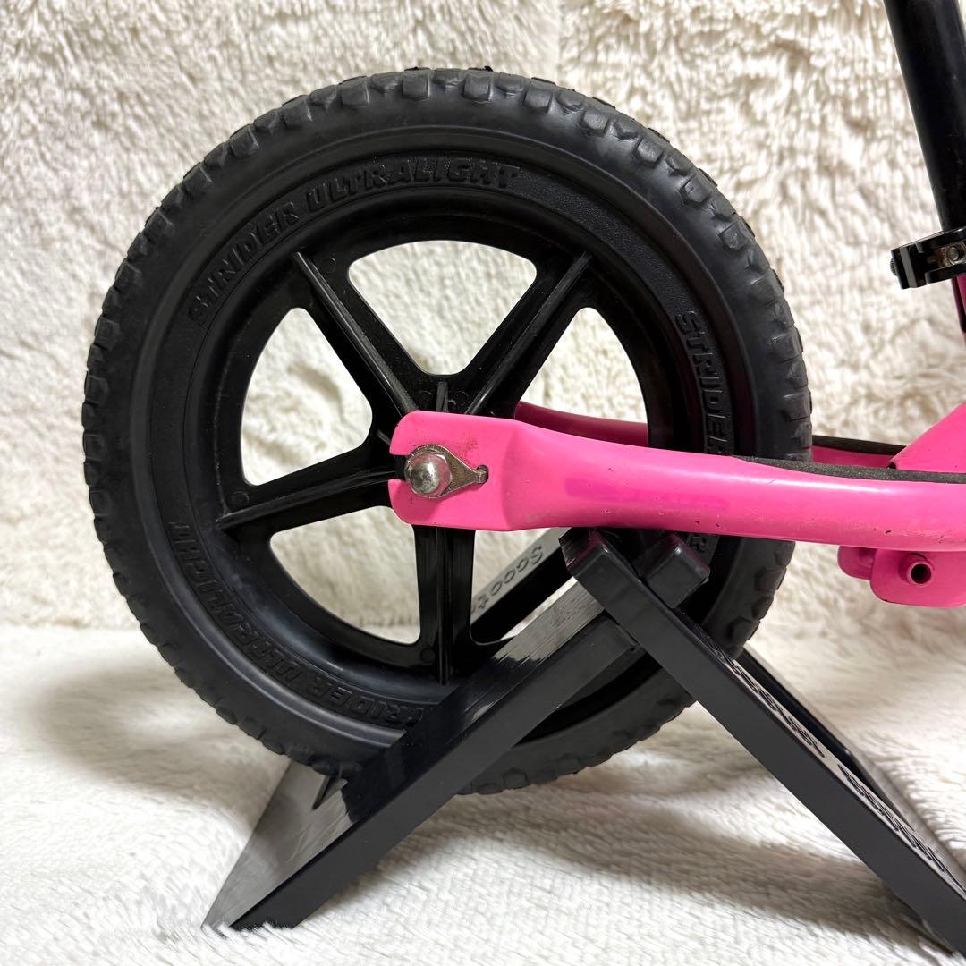 STRIDER ストライダー 12インチ ピンク　キックバイク