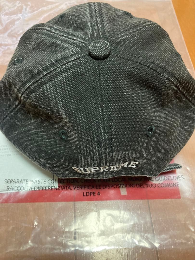 SUPREME ピグメントsロゴ6パネルブラック キャップ24FW
