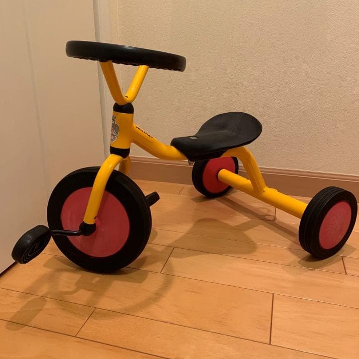 ウインザー　ボーネルンド　丸ハンドル三輪車　黄色