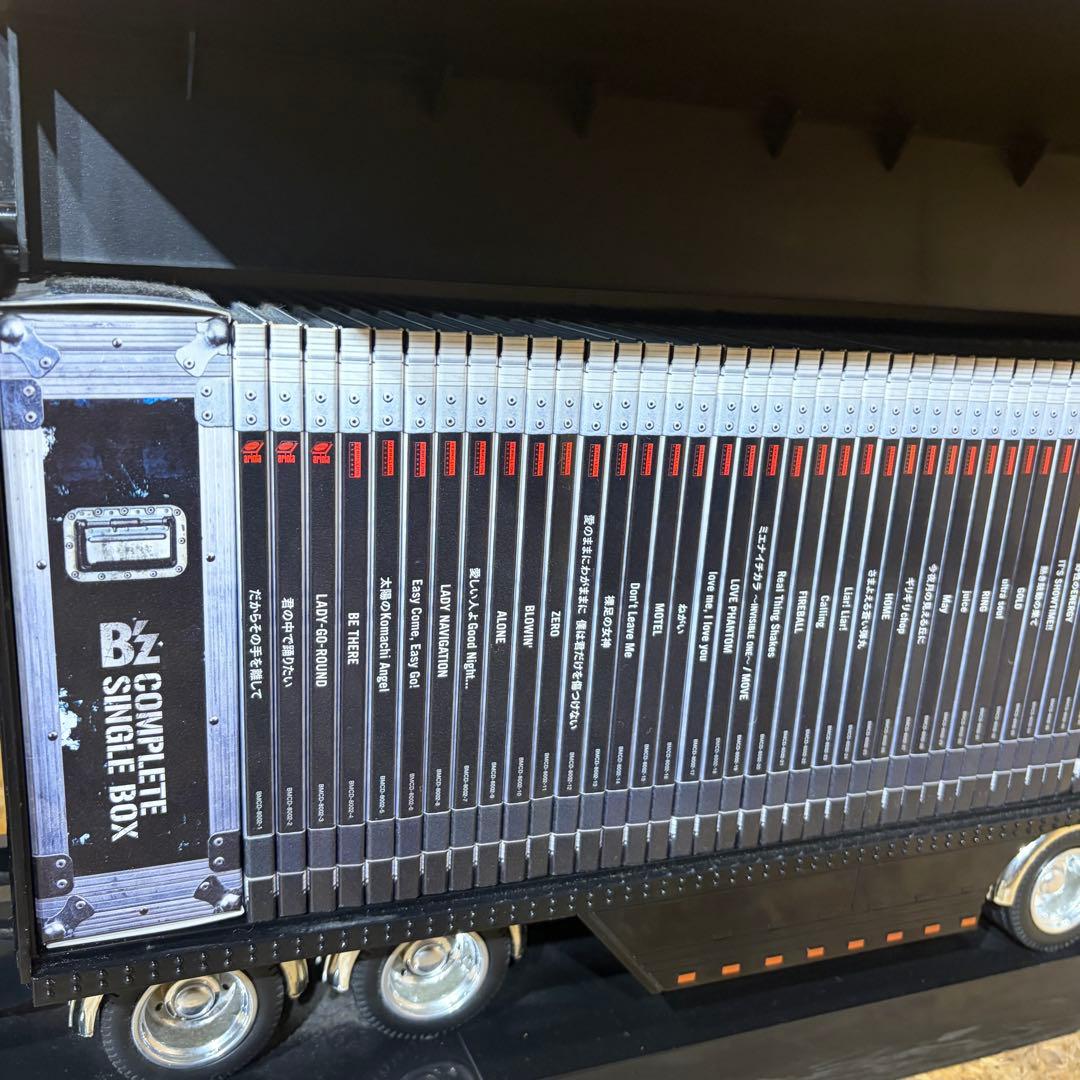 邦楽 B'z COMPLETE SINGLE BOX 453