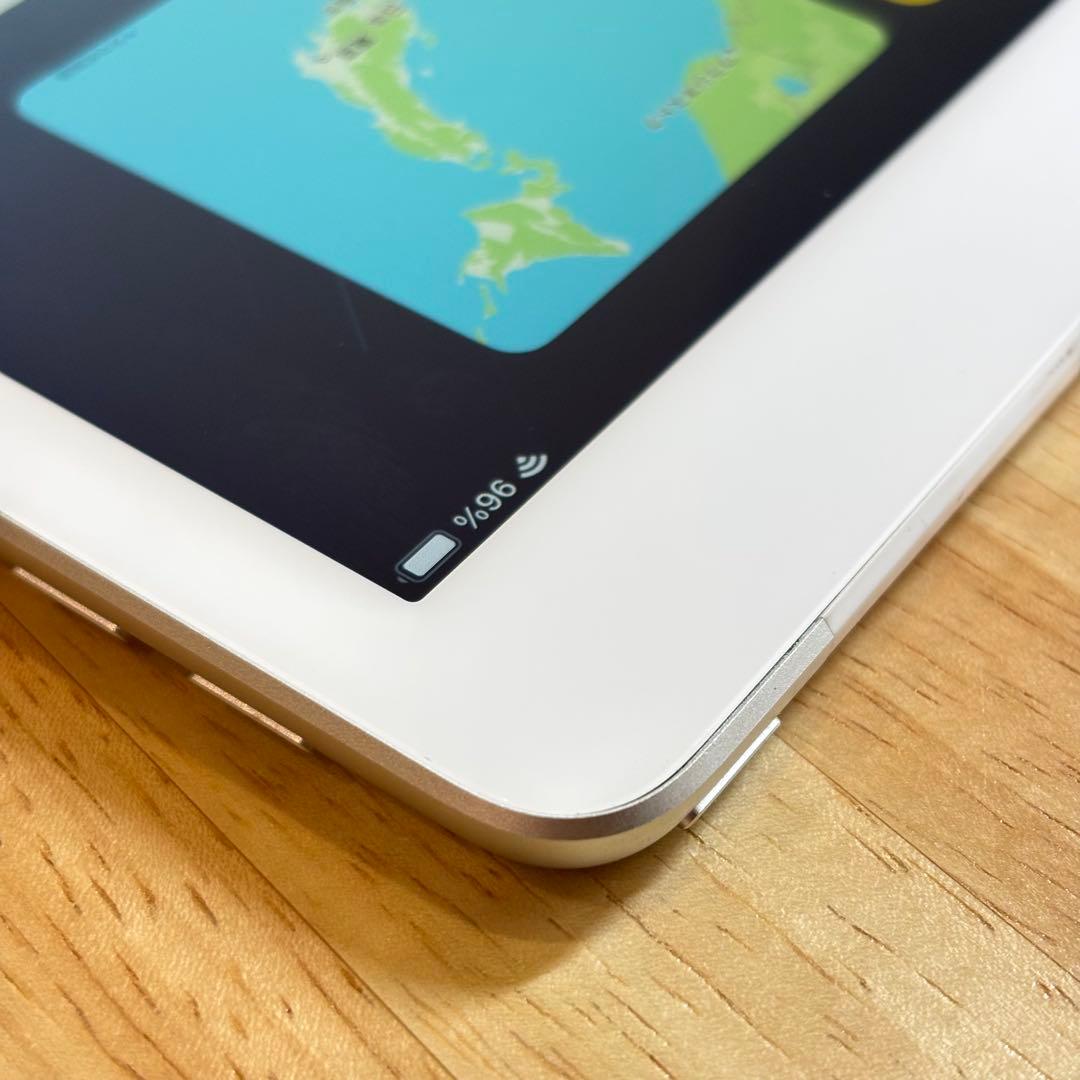 iPad 第6世代 32GB SIMフリー バッテリー最大量95%