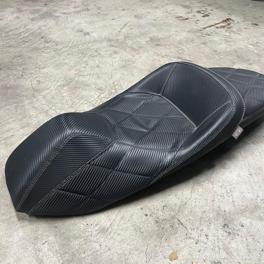 PCX JF81 ローダウンシート キルティング ブラック