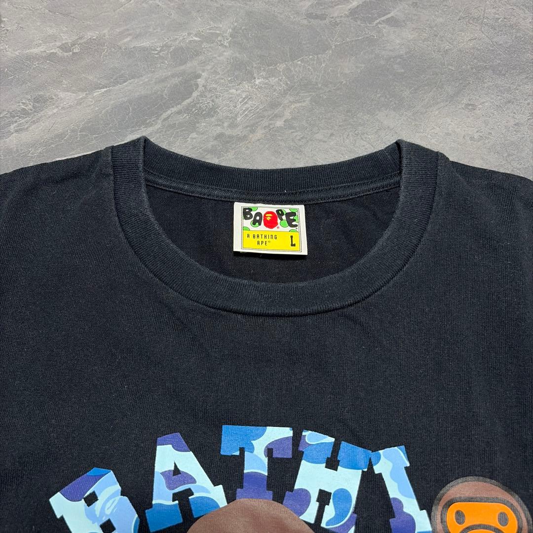 A BATHING APE アベイシングエイプ　Tシャツ