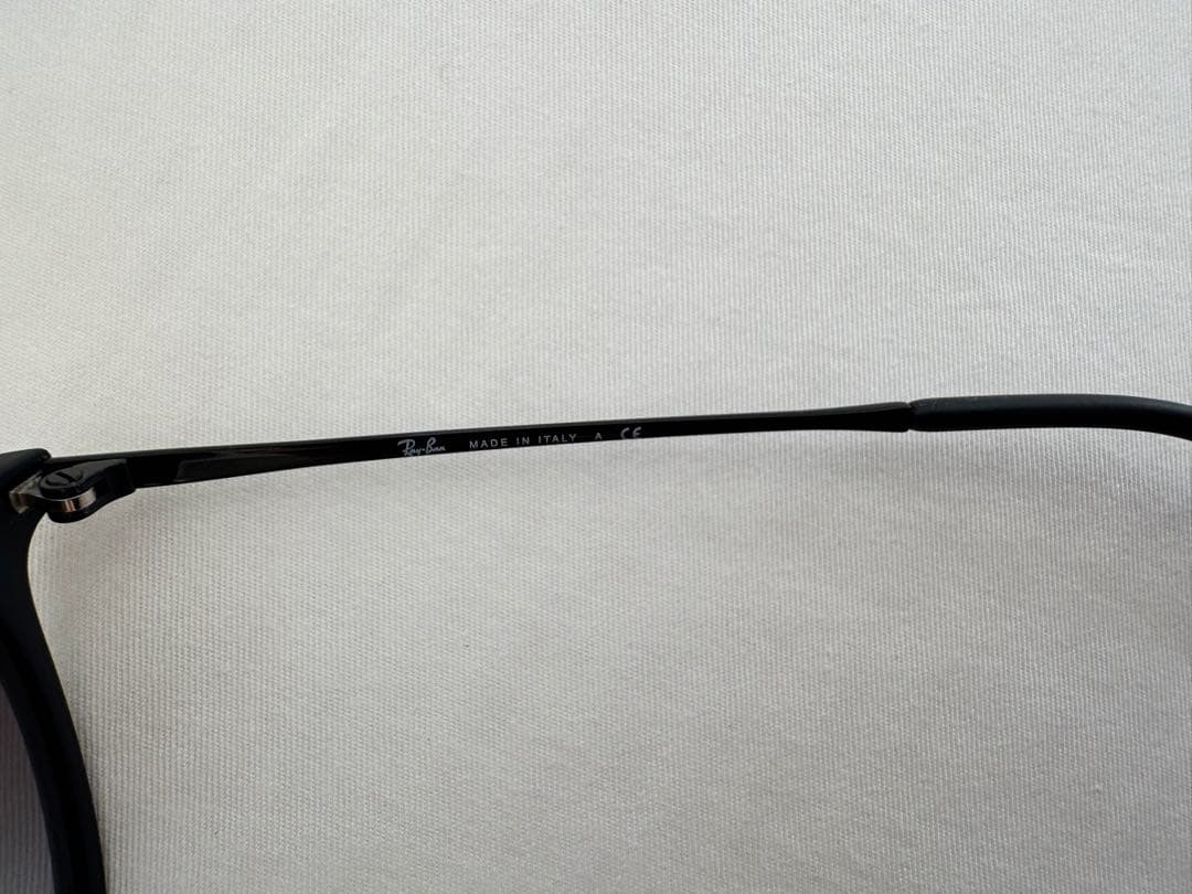 小物 Ray-Ban RB4171F ERIKA