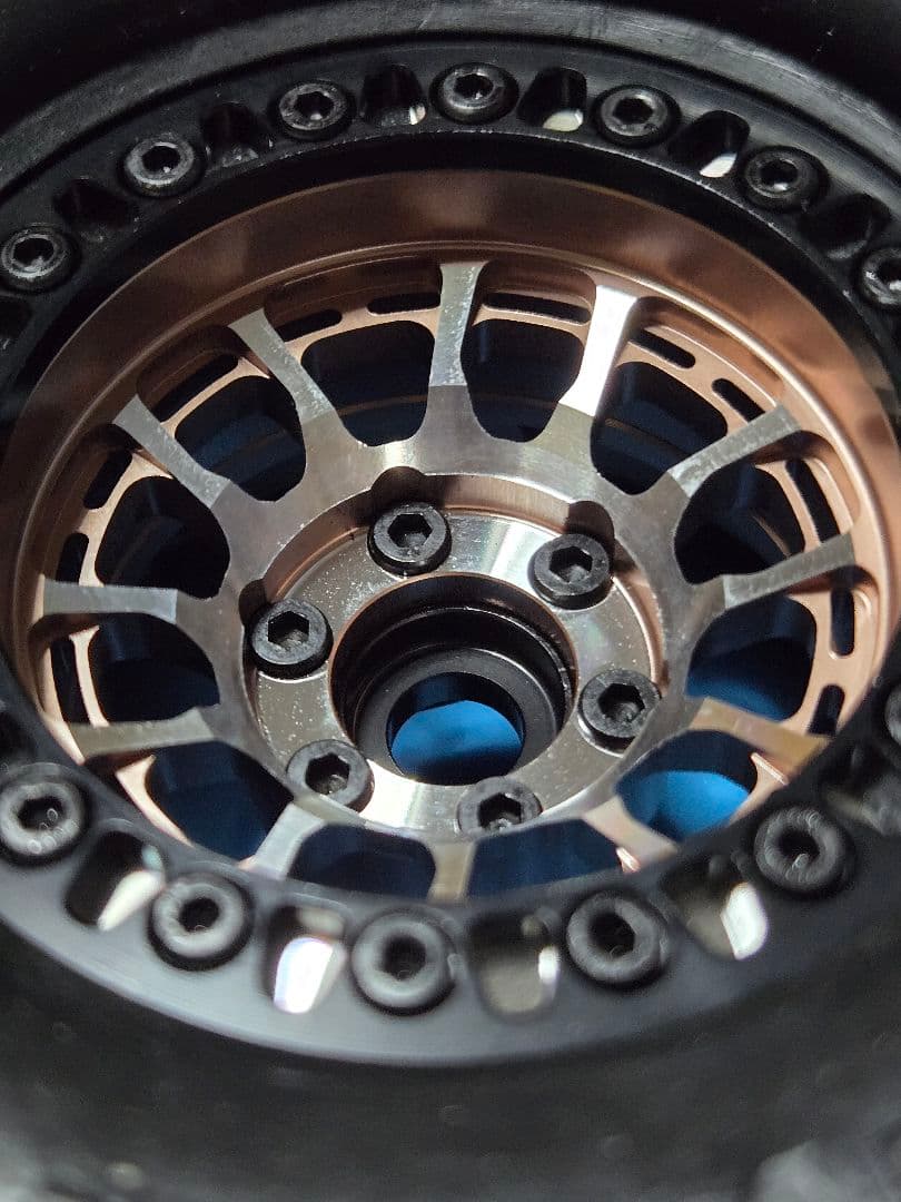 【未使用に近い】1/10 RCクローラー用 1.9インチ タイヤ&ホイール