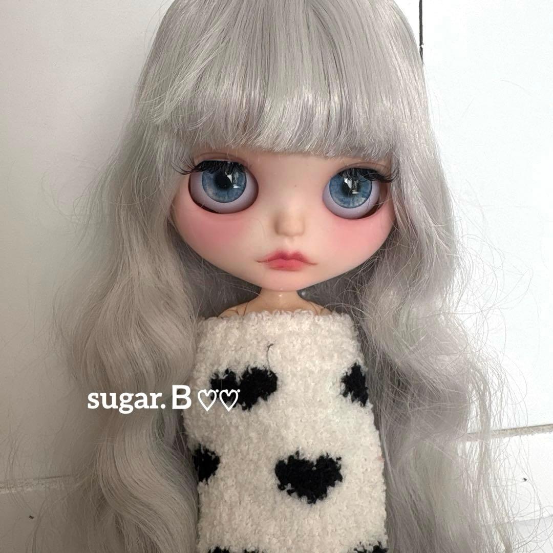 アイシードールカスタム❤︎ツヤ無し薄グレー❤︎ふわっふわ♡